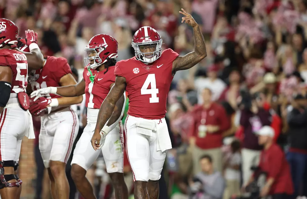 Alabama Football Players Share Heartfelt Messages On Mother's Day
