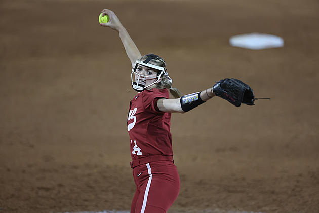 Montana Fouts: A look at the Alabama Crimson Tide softball pitcher