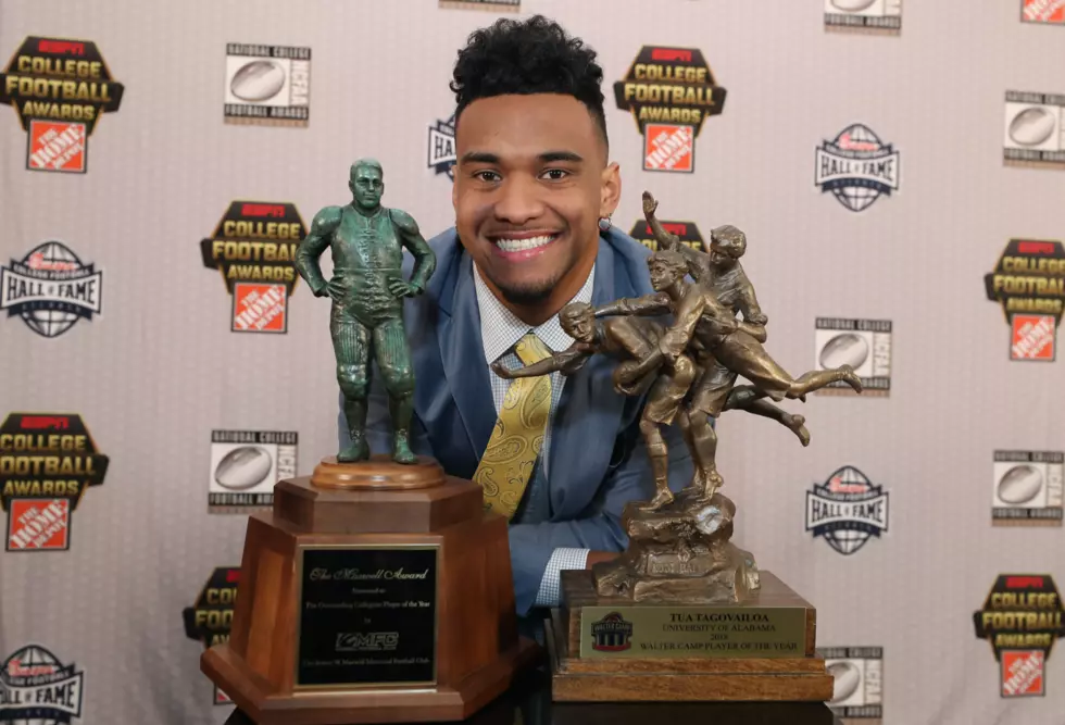 Alabama Football’s Tua Tagovailoa, Jerry Jeudy and Quinnen Williams Take Home National Honors