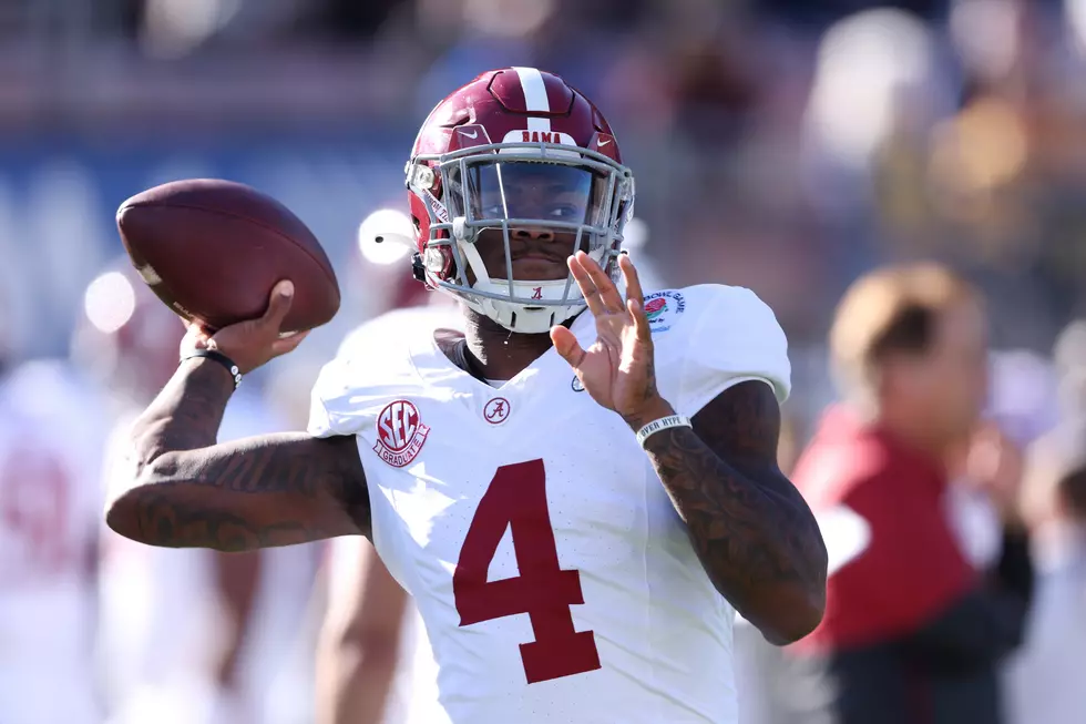 Alabama QB Trades Memorabilia