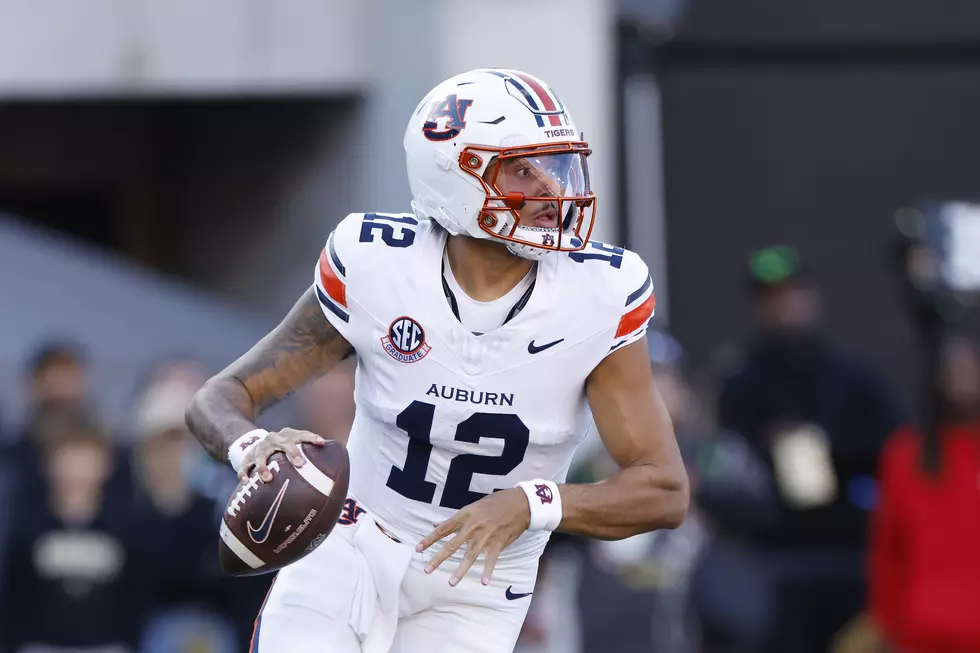 Auburn Football Names Starting Quarterback for Pivotal Iron Bowl